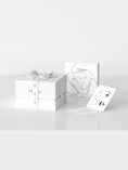 Load image into Gallery viewer, delfino-car-diffuser-gift-wrap